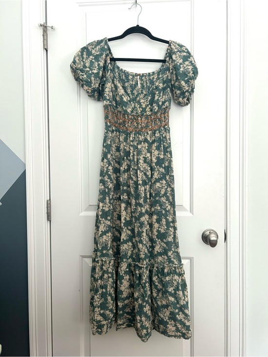 Free People Dresses & Skirts - Free People Ellie Printed Maxi Dress